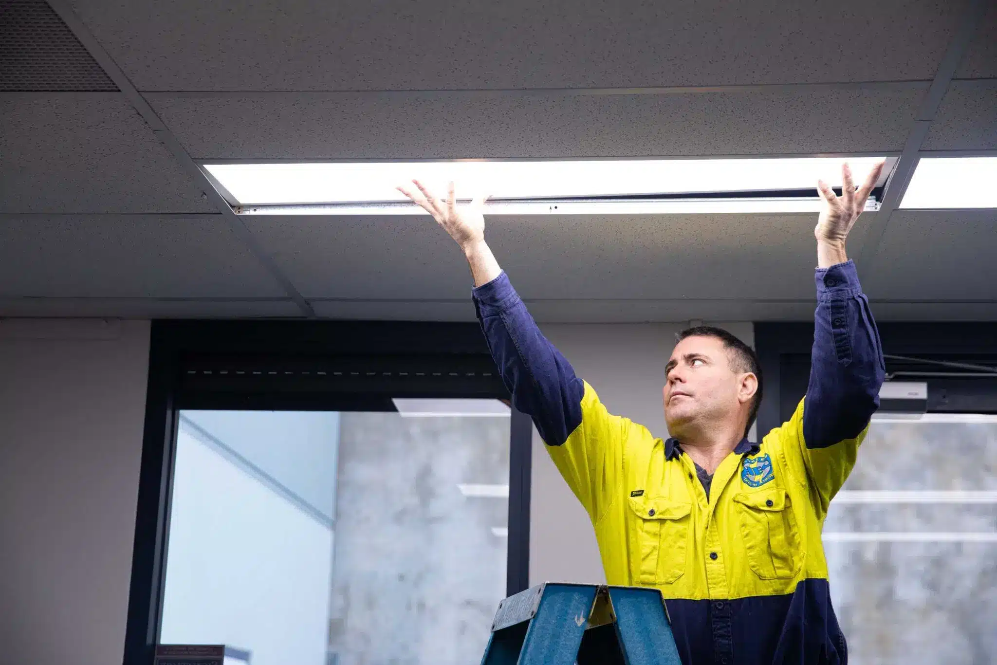 Commercial Electrian And Maintenance Hillarys